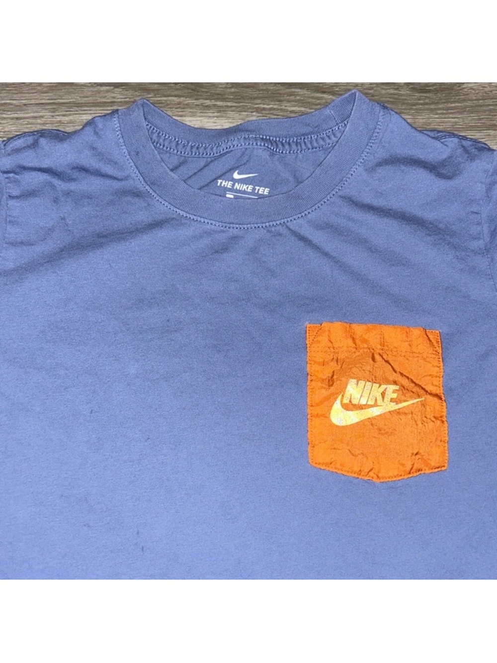 Nike pocket shirt sleeve - Picture 5 of 9